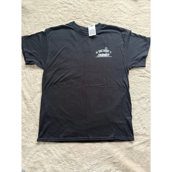 So God Made a Farmer Paul Harvet T-shirt Size Large NWT - Picture 2 of 5
